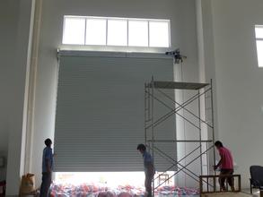 抗風卷簾門組成